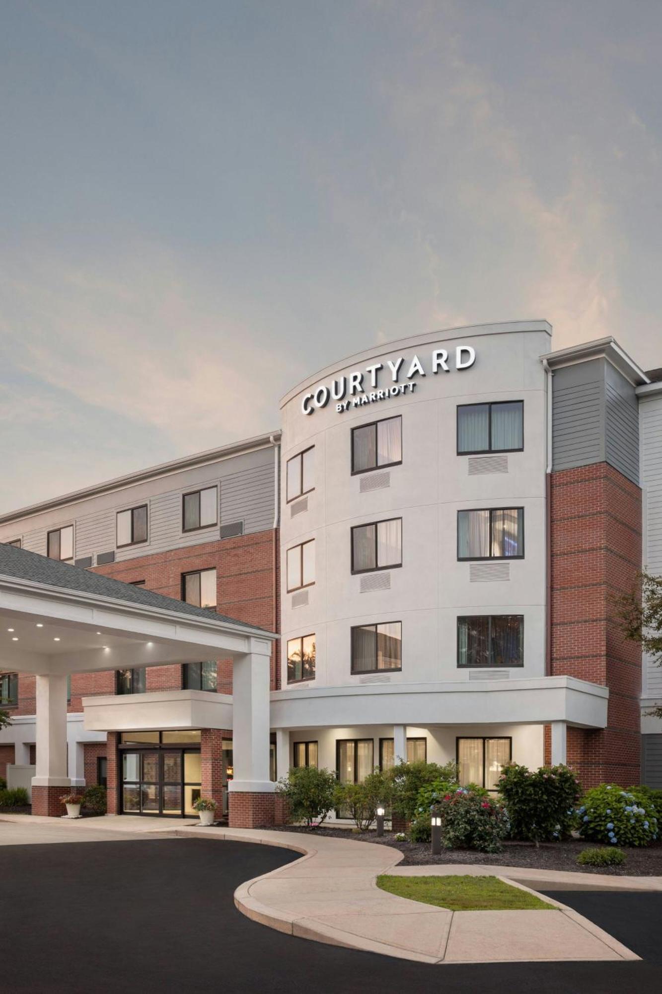 Courtyard Portland Airport Hotell South Portland Exteriör bild
